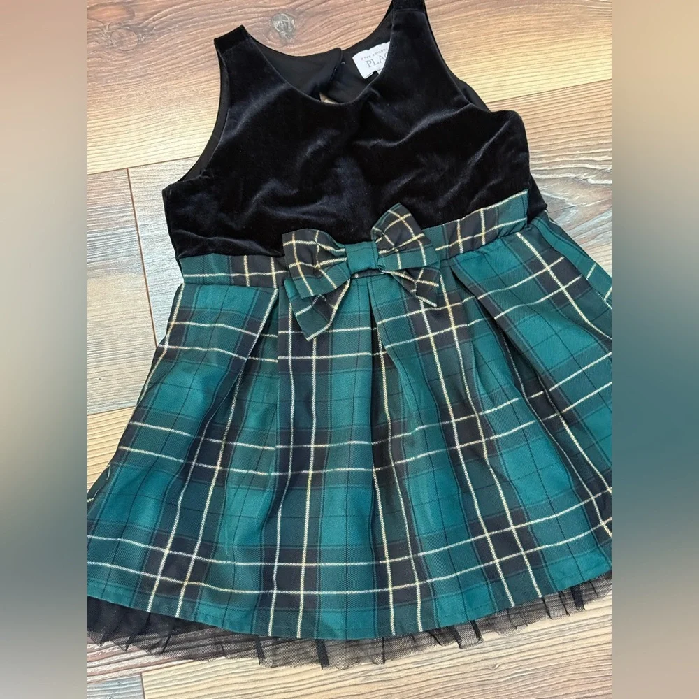 The Children’s Place 3T Plaid Velvet Dress with Bow Accent 718